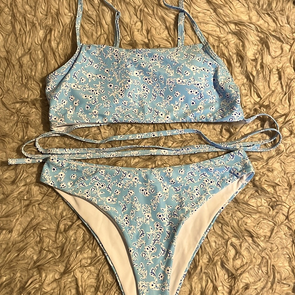 SHEIN bathing suit